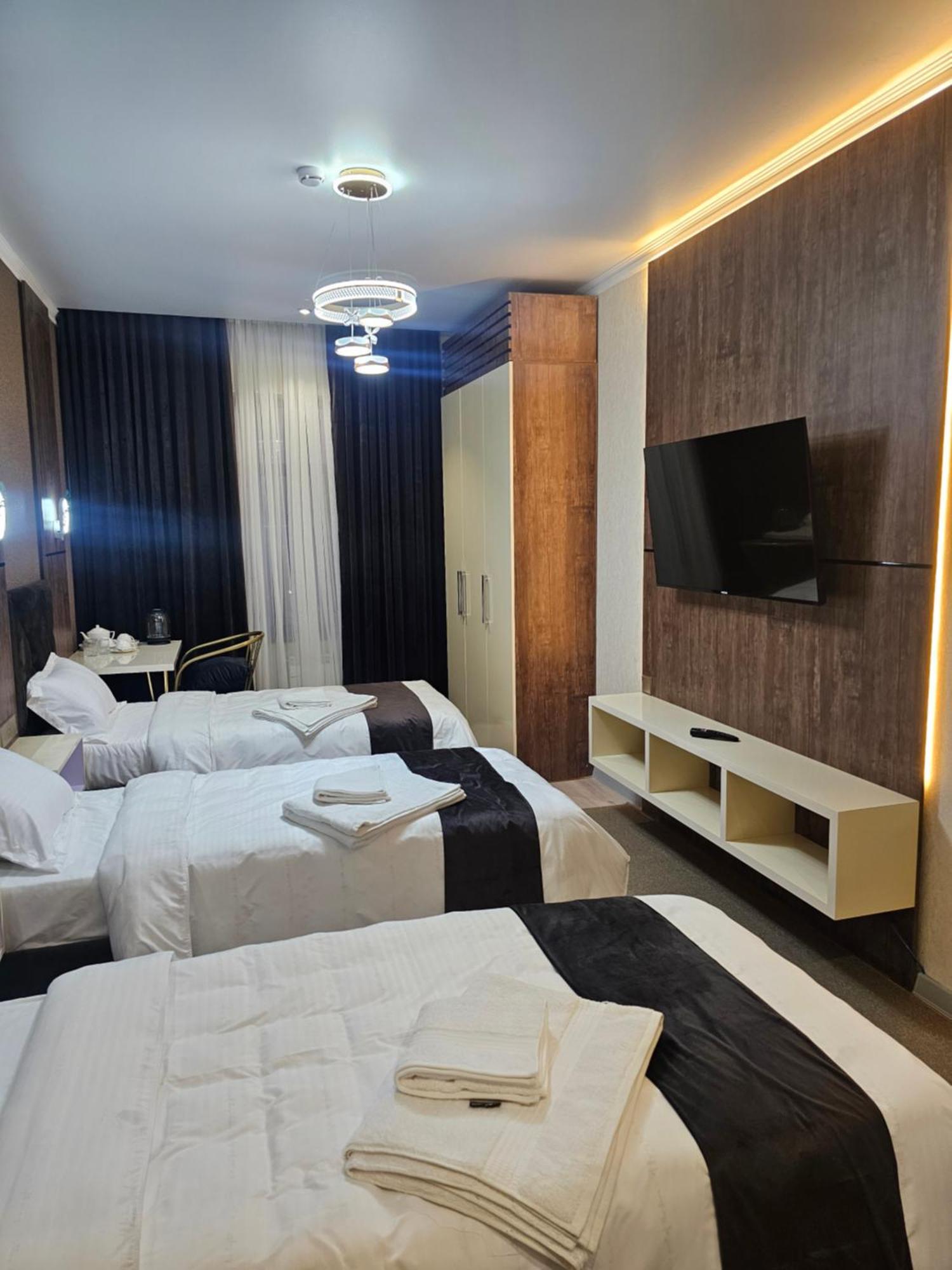 Baland Hotel Duşanbe Dış mekan fotoğraf