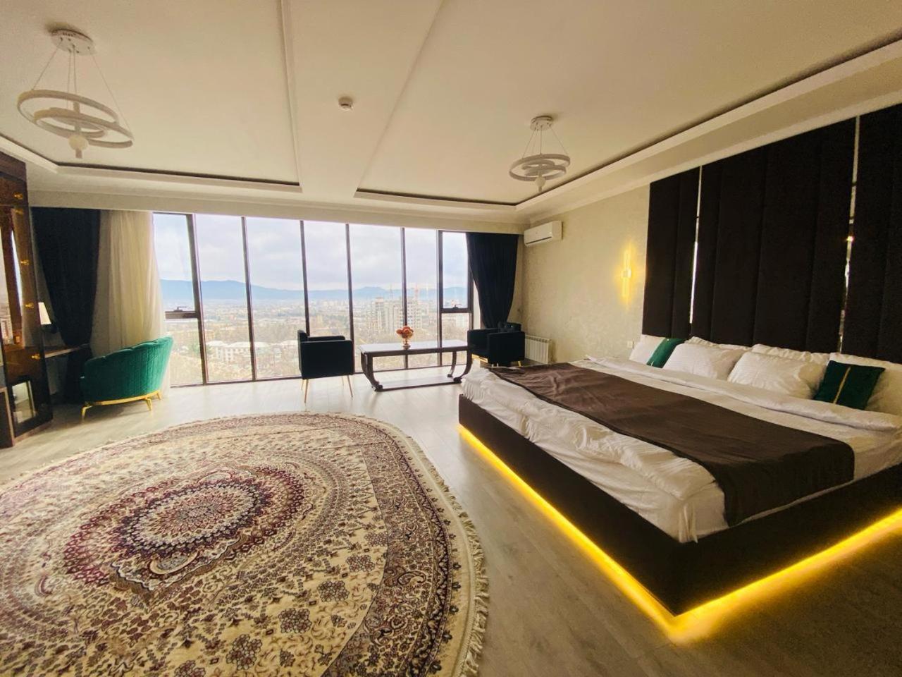 Baland Hotel Duşanbe Dış mekan fotoğraf
