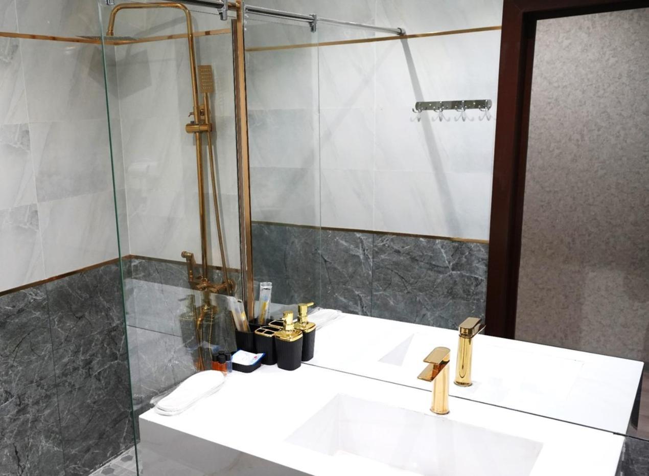 Baland Hotel Duşanbe Dış mekan fotoğraf