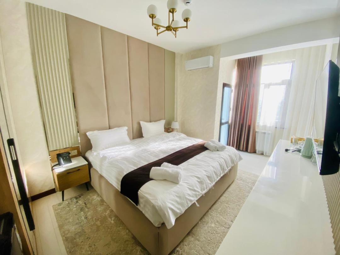 Baland Hotel Duşanbe Dış mekan fotoğraf