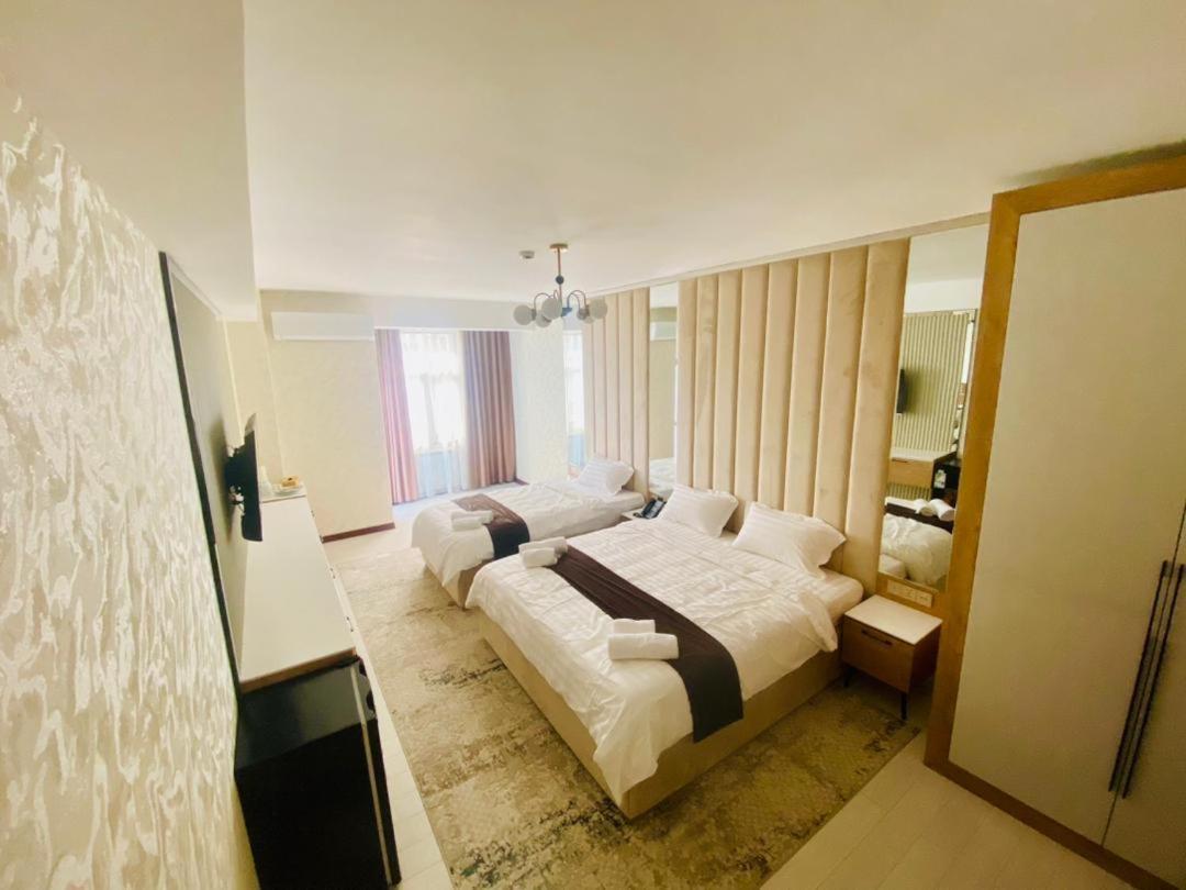 Baland Hotel Duşanbe Dış mekan fotoğraf